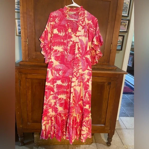 Fitzroy&Willa Maxi Dress - Picture 1 of 9